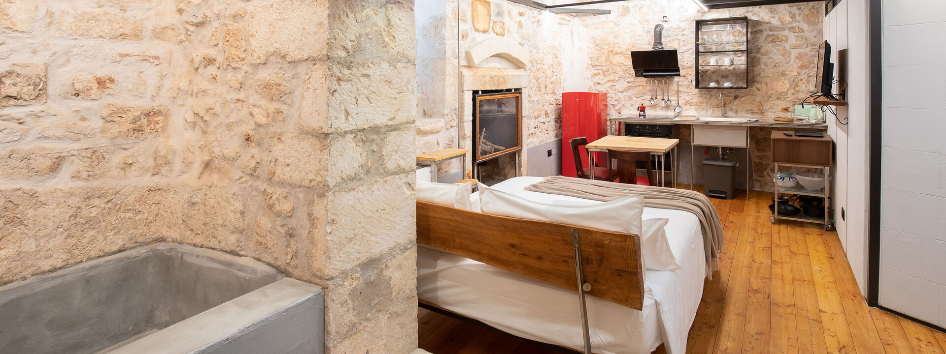 Il Quinto Elemento - Residence Of Charme - Calce: Bedroom, Dining Room, Living Room