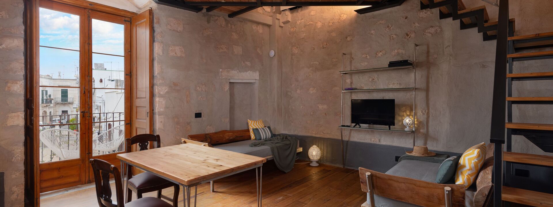 Il Quinto Elemento - Residence Of Charme - Fiume: Dining Room, Kitchen, Living Room