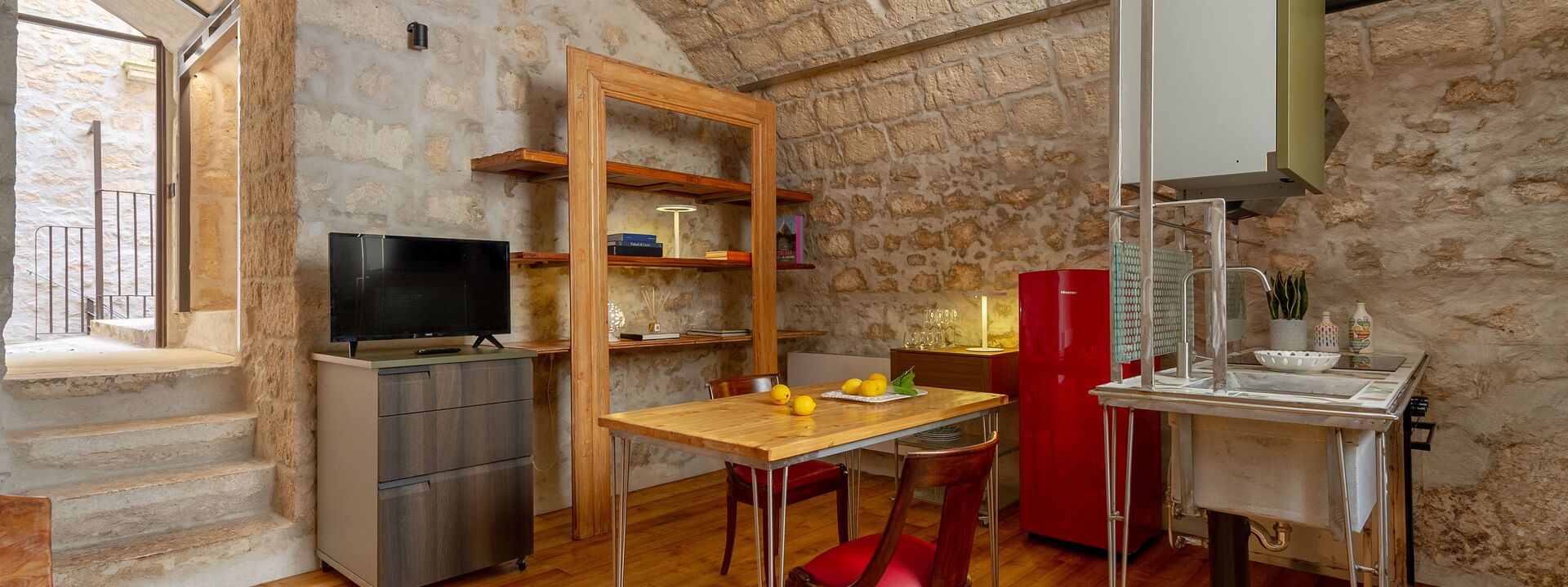 Il Quinto Elemento - Residence Of Charme - Fuoco: Dining Room, Kitchen, Living Room